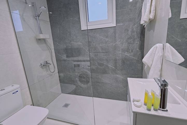 Ganze Wohnung, Stay Cosmo City Suite 403 in Nikosia, Südzypern