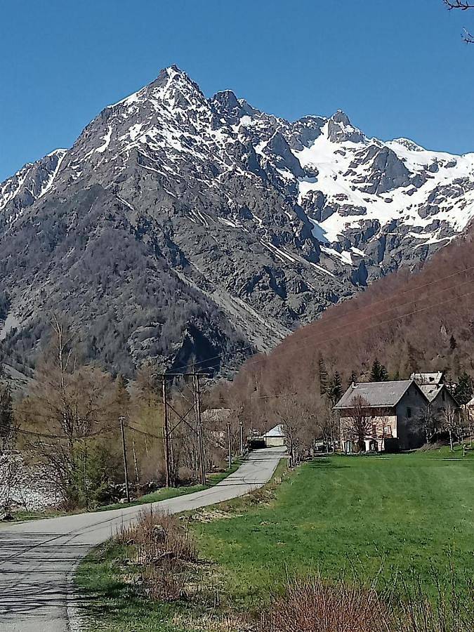 One-Bedroom House in Saint-Bonnet-en-Champsaur, Parc national des Écrins