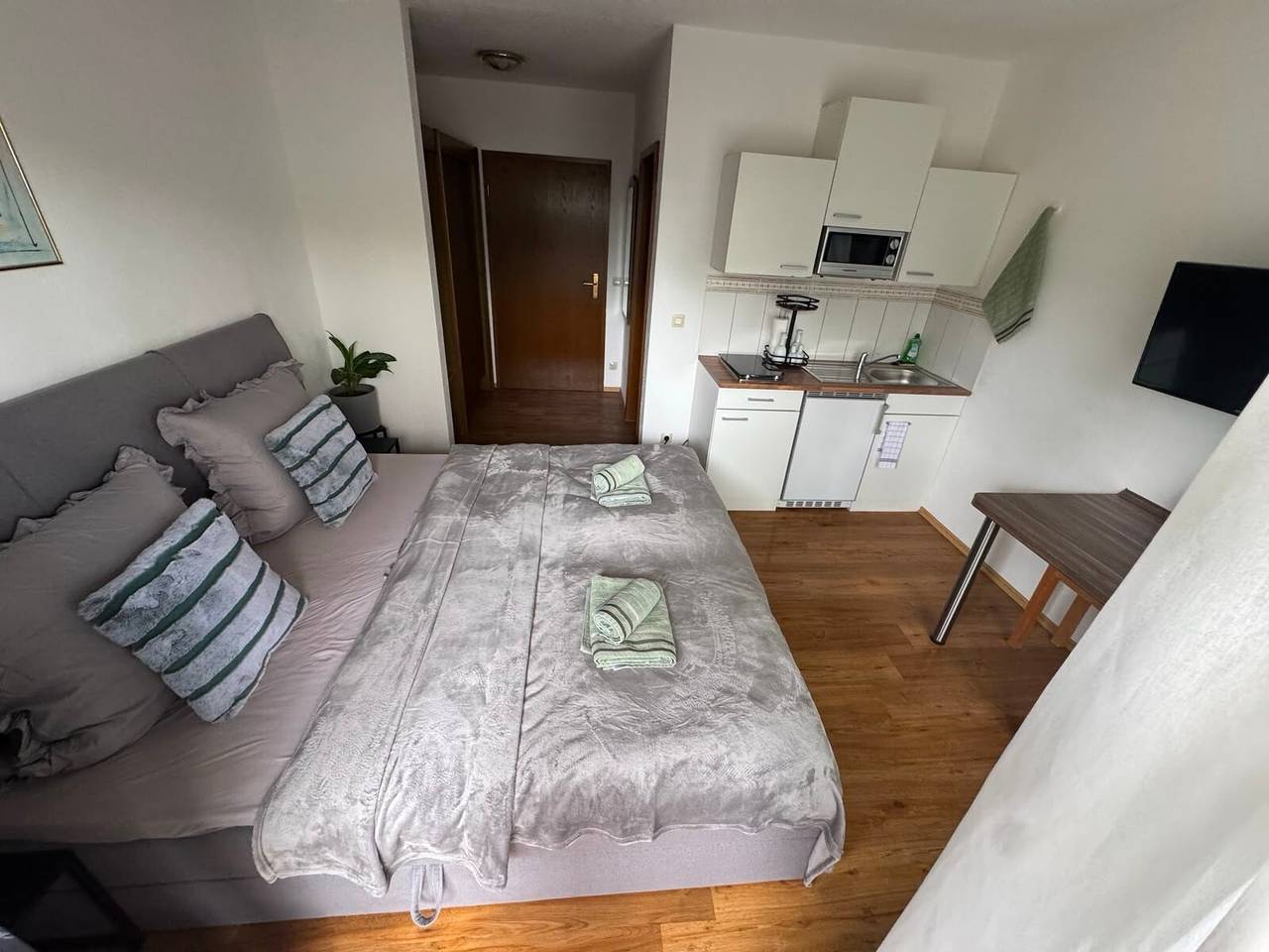 Apartment 'Az-Living Weinheim-Lützelsachsen' – Gemütliche Unterkunft in idyllischer Lage in Weinheim, Kurpfalz