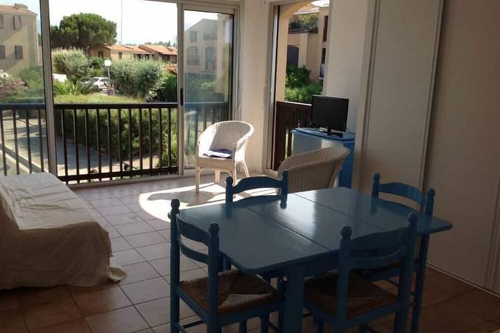 Gîte pour 4 personnes, avec piscine dans Plage du pont tournant - 4