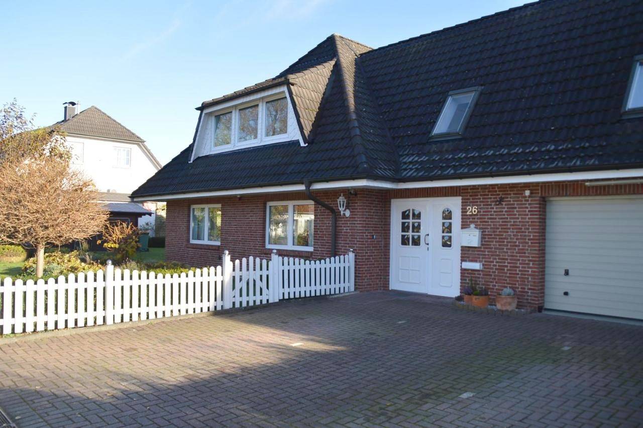 Geheel appartement, Two-Bedroom Apartment in Hamburg-Nord, Hamburg