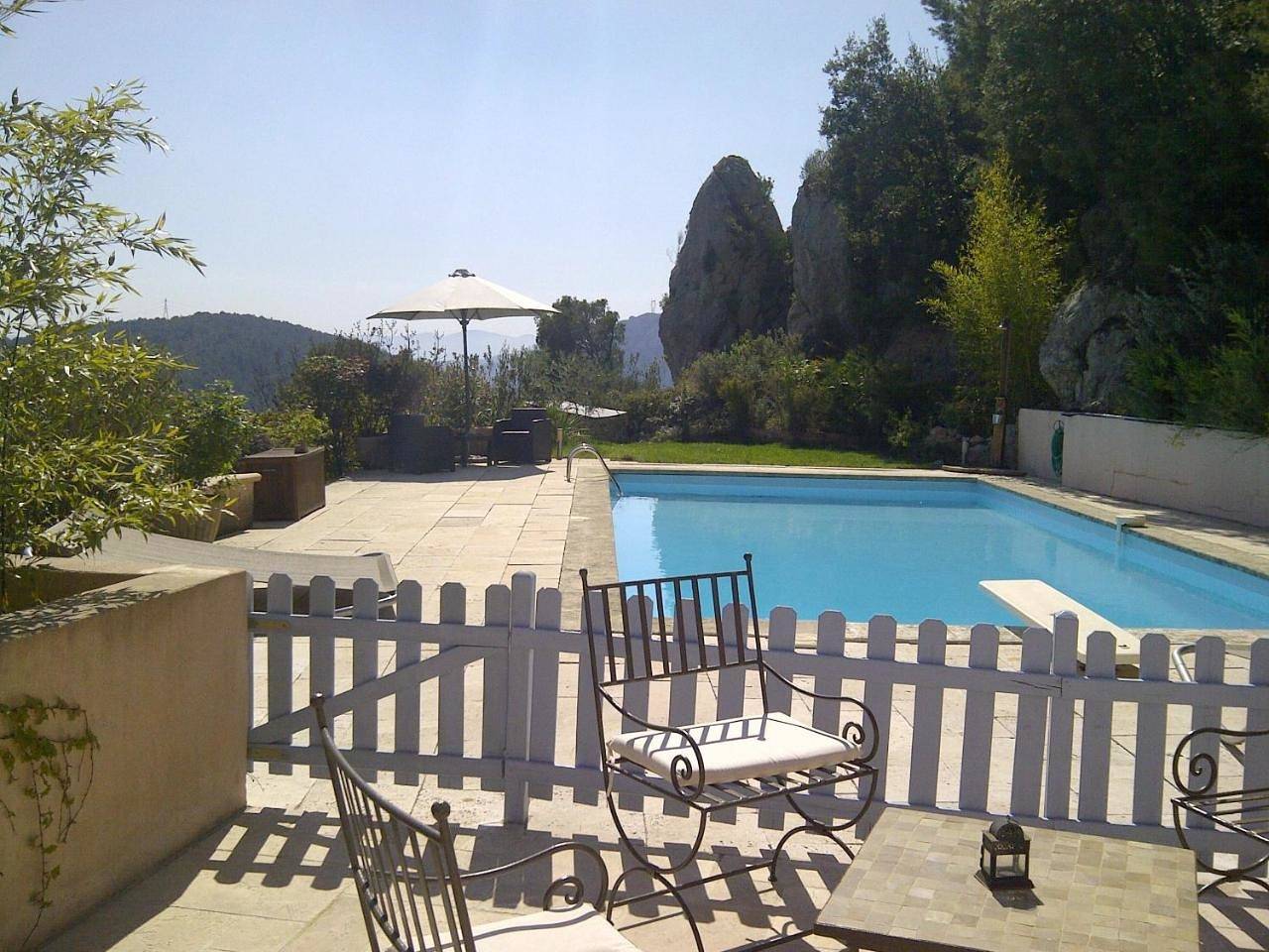 Comfort Double Room in Auriol, Côte méditerranéenne (France)