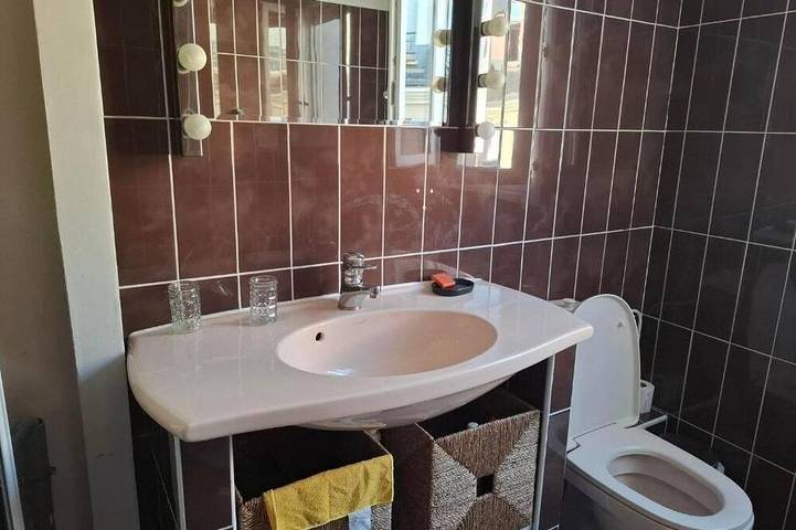 Ganze Wohnung, Cosy F2 at the gateway to Paris - 6 min by Rer from Paris Gare de Lyon in Maisons-Alfort, Val-de-Marne