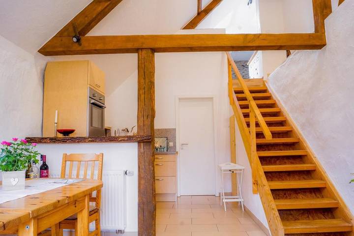 Ferienwohnung für 2 Personen, mit Balkon und Terrasse sowie Sauna und Ausblick in Münstermaifeld - 2