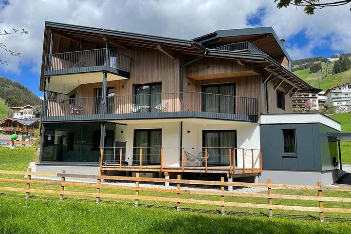 Holiday apartment for 6 people, with terrace - 1