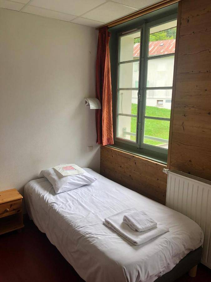 Hôtel pour 2 personnes, avec piscine ainsi que vue et jardin à Sixt-Fer-à-Cheval - 2