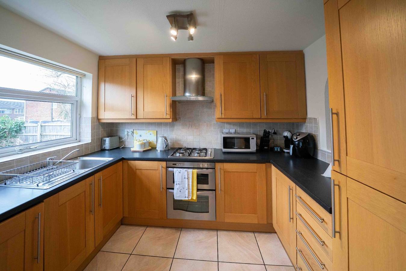 3-Bed Westhoughton, Contractors and Parking in Westhoughton, Bolton