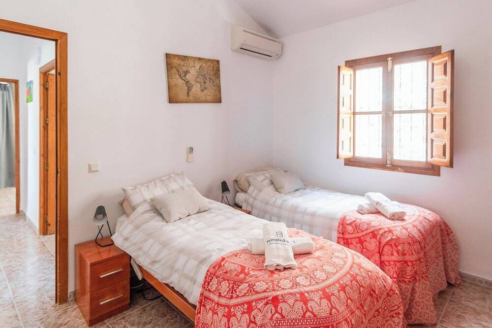 Paraiso d'Oliva Sayalonga by Ruralidays in Sayalonga, Costa del Sol