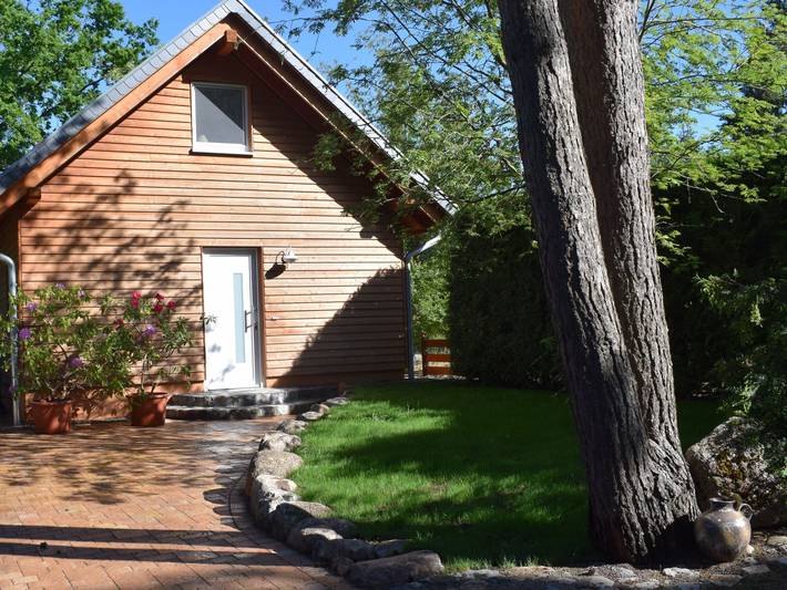 Ferienhaus für 4 Personen, mit Terrasse und Seeblick sowie Garten am Plauer See - 2