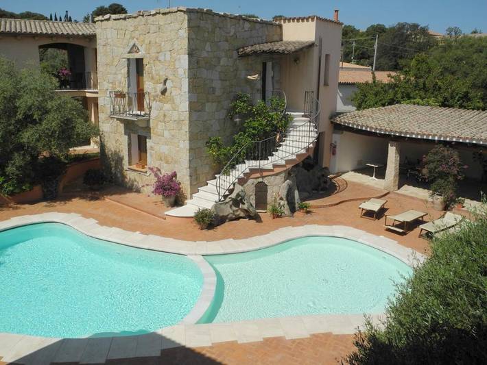 Hotel für 3 Personen, mit Garten und Pool in San Pantaleo