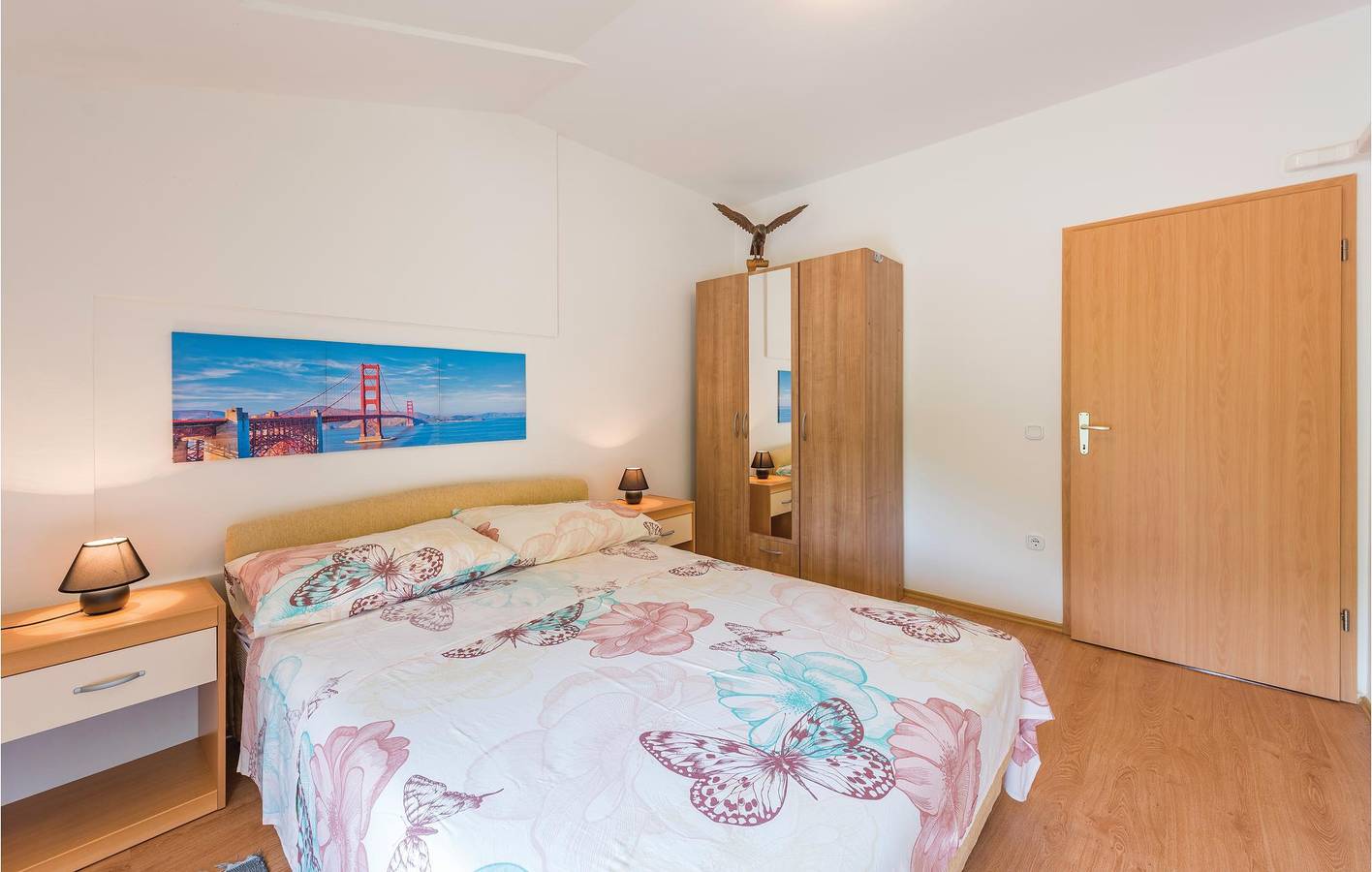 Ganze Ferienwohnung, Gemütliche 2-Zimmer-Wohnung mit Terrasse, Parkplatz und WLAN in der Nähe von Baderna in Grad Poreč, Porec und Umgebung