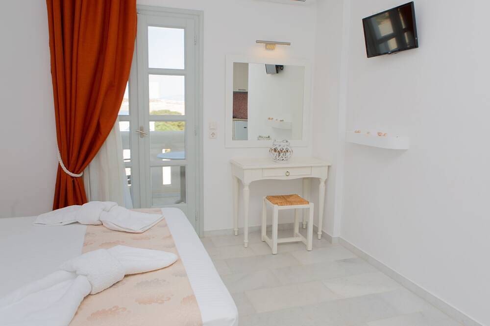Sun Junior Suites - Sun and Moon in Pyrgaki, Cyclades