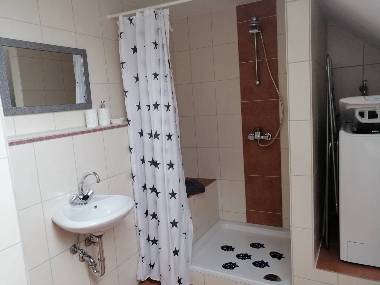 Ganze Ferienwohnung, Haus Rhodo in Wiesmoor, Landkreis Aurich
