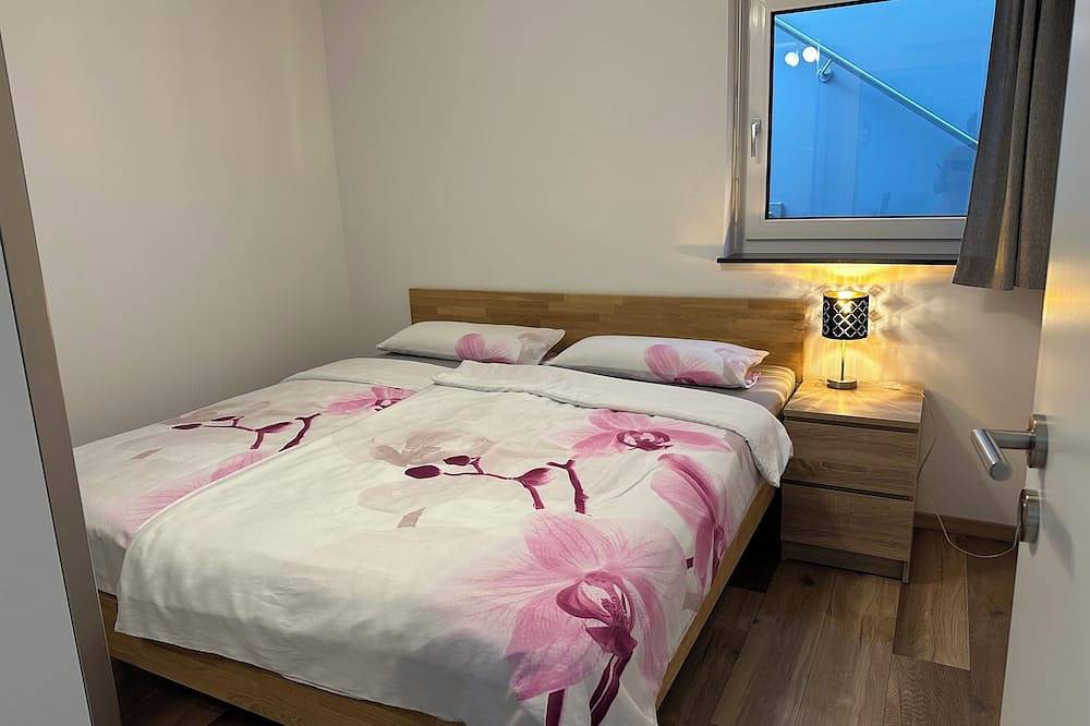Geheel appartement, Schöne Ferienwohnung im Sonnigen Markgräflerland in Buggingen, Zuidelijk Zwarte Woud