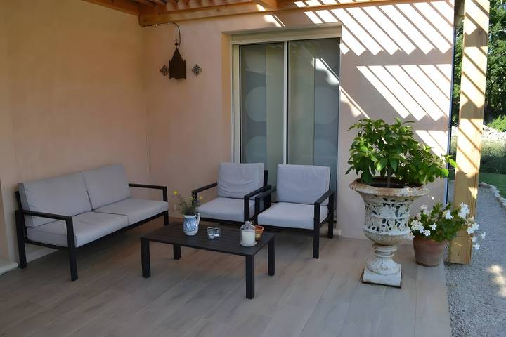 Ferienhaus 'Maison Mennoise' mit privatem Pool, gemeinsamer Terrasse und WLAN in Tourrettes, Draguignan Region