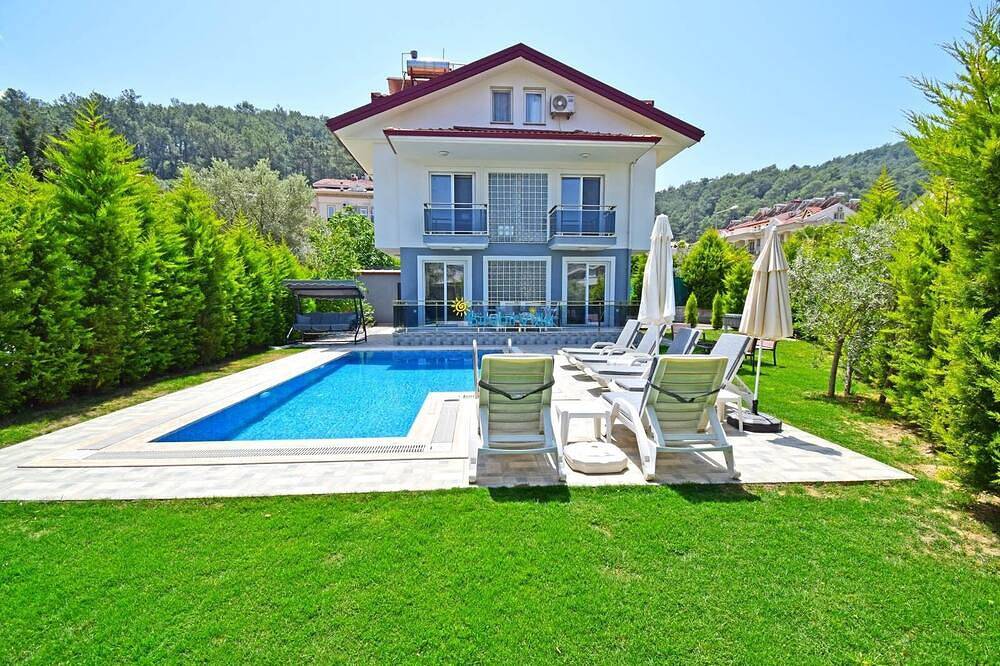 Villa for 6 People in Ölüdeniz, Muğla Province