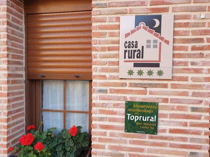 Casa rural para 10 personas, con terraza, Se admiten mascotas en Arlanza - 2