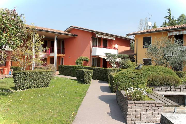 Gîte pour 3 personnes, avec balcon, animaux acceptés à Lazise - 2