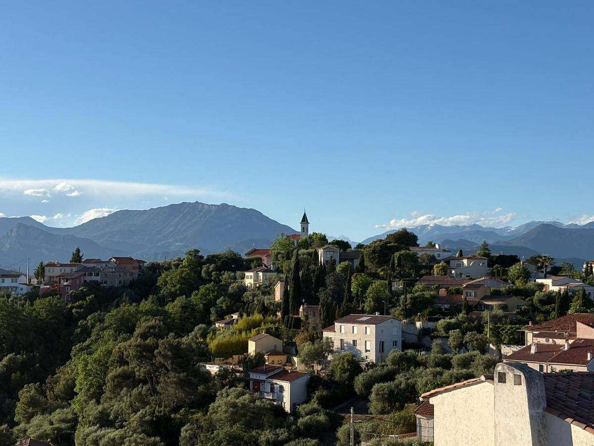 Modern Villa - Mountain Views - Terrace in Colomars, Côte méditerranéenne (France)