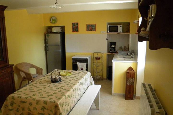 Gîte pour 5 personnes, avec jardin à Saint-Paul-la-Coste - 2