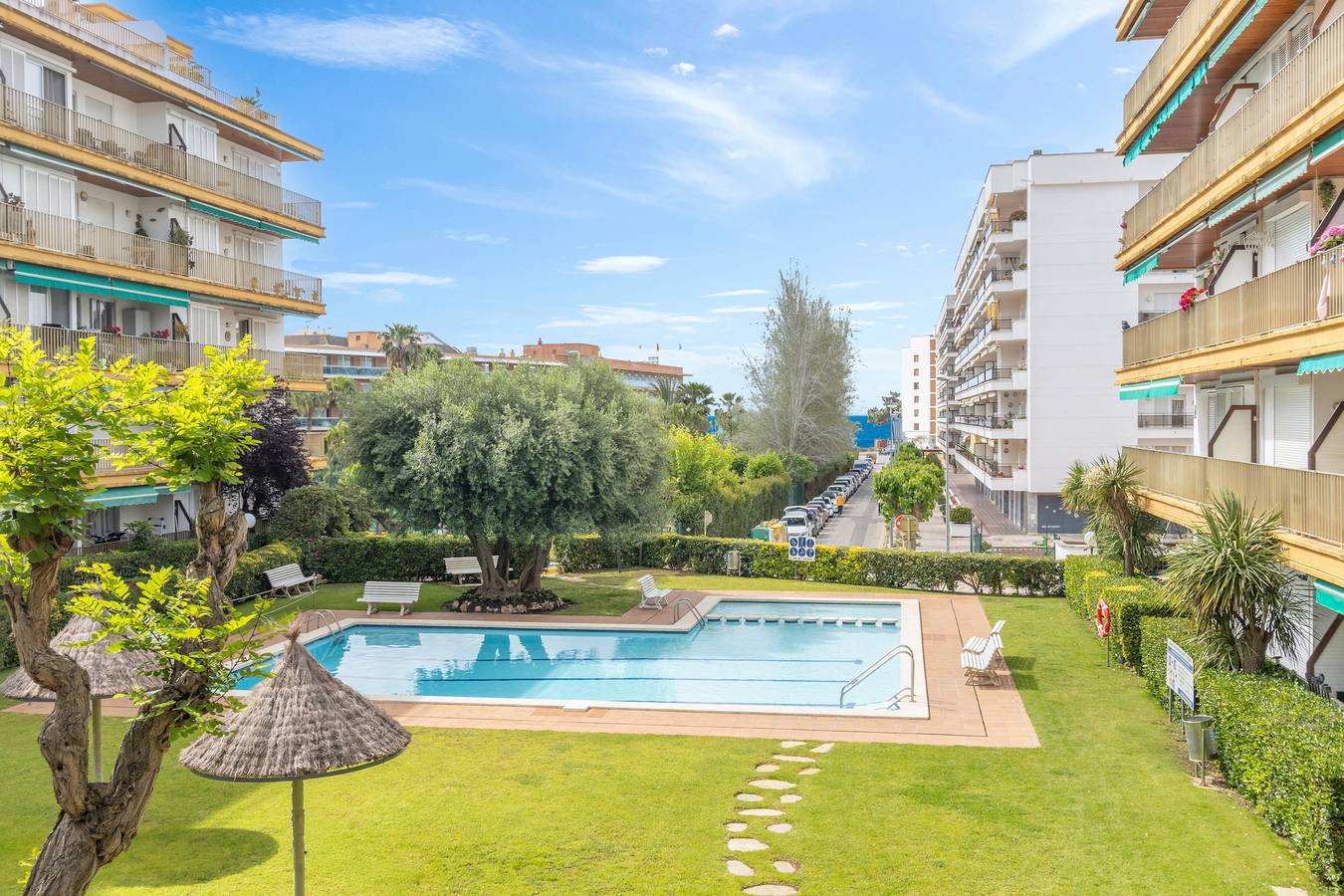 Appartement entier, Apartamento familiar con piscina junto a la playa in Central Lloret de Mar, Lloret de Mar