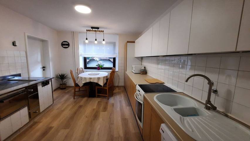 Gîte pour 4 personnes, avec balcon à Velike Lašče