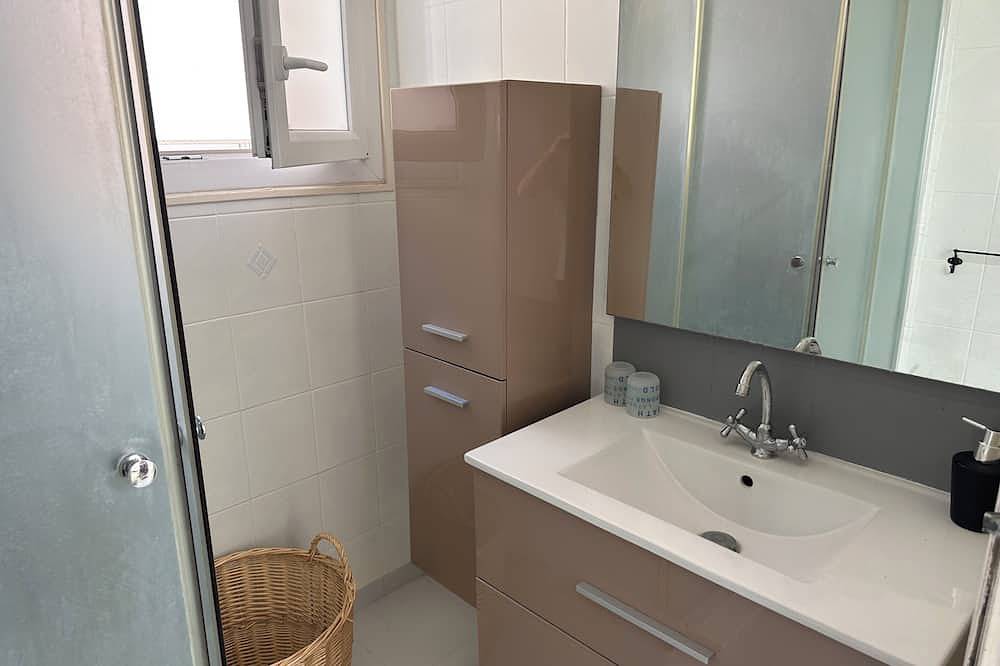 Maison de Ville a 5 min de la Plage in Saint-Laurent-de-la-Salanque, Côte d'Améthyste