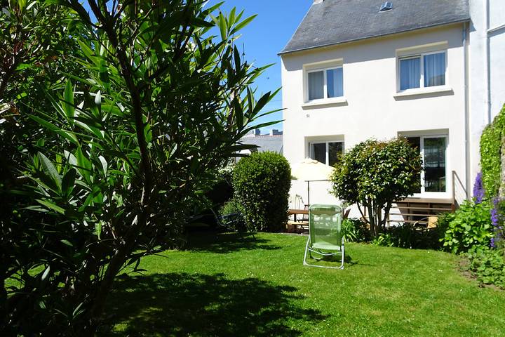 Gîte pour 6 personnes, avec jardin - 1