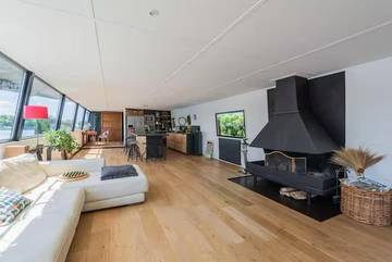 Gîte pour 6 personnes, avec jardin et jacuzzi à Saint-Cloud