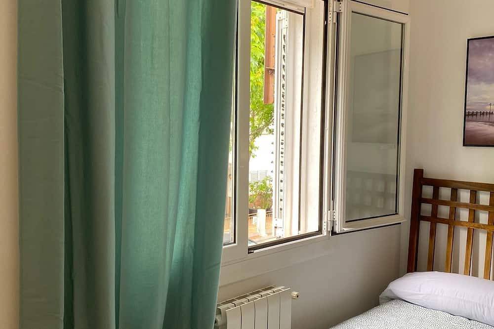 Charming Village House In Coastal Location in Urbanizacion Montcabrer, Vilassar de Mar