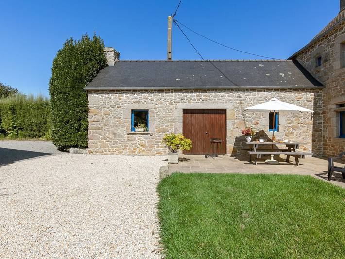 Location de vacances pour 6 personnes, avec jardin à Kerlouan - 3