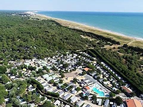Mobil home pour 4 personnes dans Plage De La Paree Du Jonc - 3