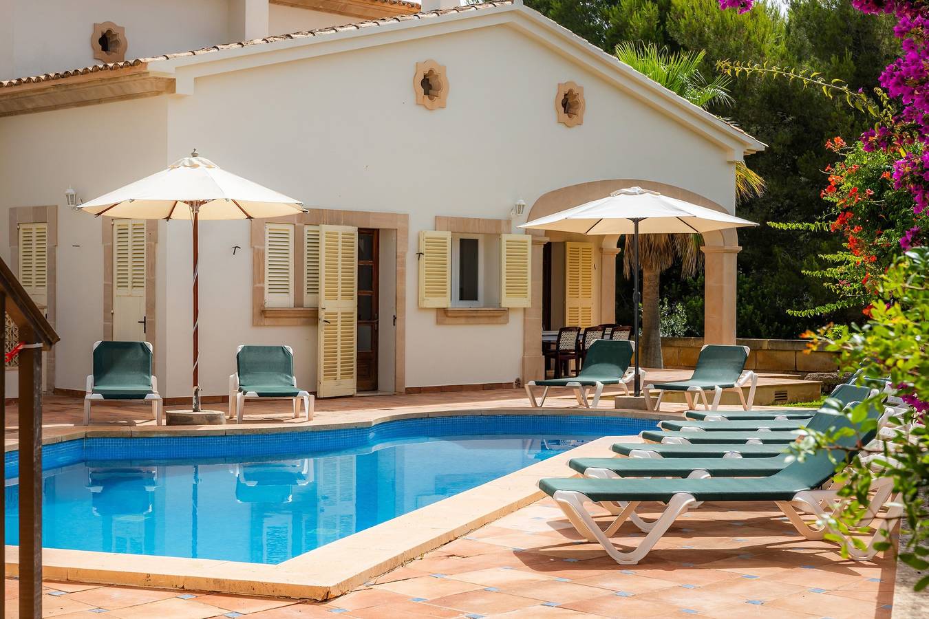 Villa 'Sa Coma' con piscina privada, terraza privada y Wi-Fi in Sa Coma, San Lorenzo de Cardessar
