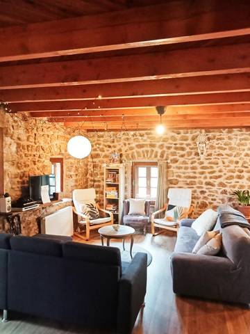 Glamping voor 9 Personen in Saint-Anthème, Centraal Massief, Afbeelding 2