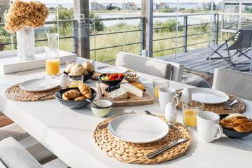 Villa for 4 Guests in Goeree-Overflakkee, North Sea Netherlands, Picture 2