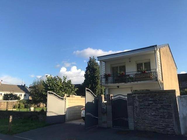 Location de vacances pour 7 personnes, avec jardin ainsi que balcon et vue à Haybes - 4