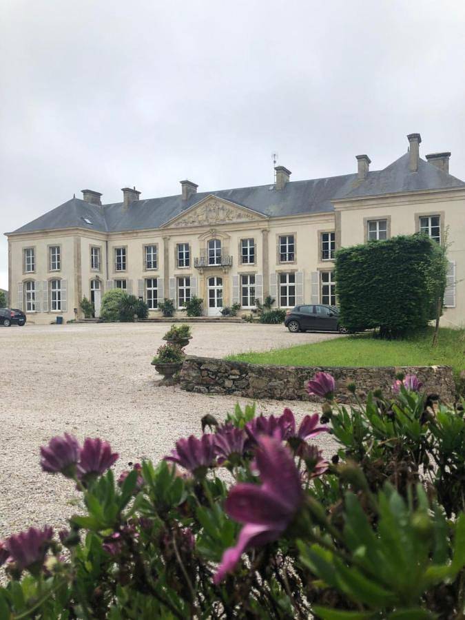 Le Château de Quinéville in Quinéville, Région de Cherbourg