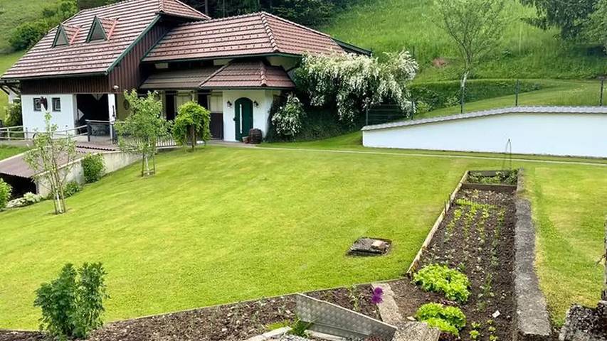 Ferienwohnung für 4 Personen, mit Garten