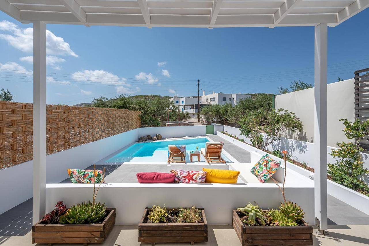 Terra Oliva Milos in Pollonia, Milos