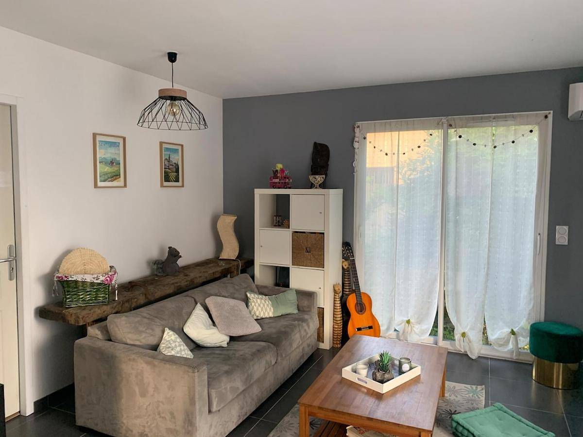 One-Bedroom House in La Rivière, Région de Libourne