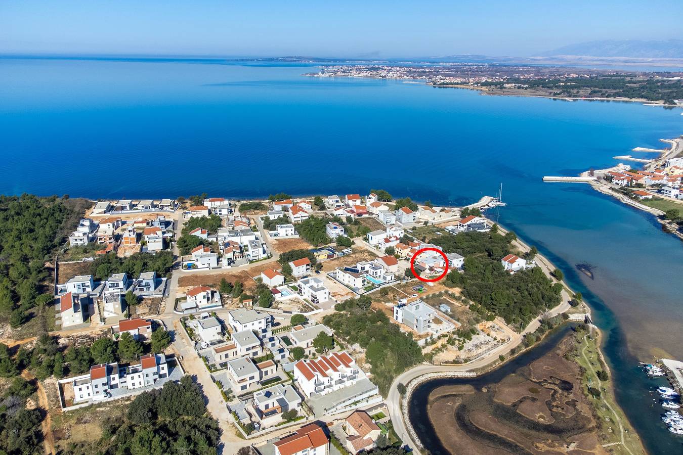 Ganze Wohnung, 2-Zimmer-Ferienwohnung mit Terrasse Zaton, Zadar A-24003-d in Nin, Zadar