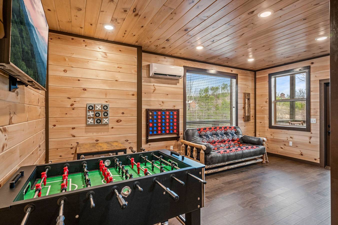 Entire studio, Smoky Retreat in Sevierville in Sevier County