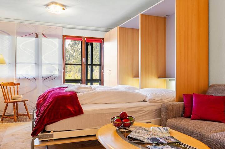 Ferienwohnung für 2 Personen, mit Balkon in Ernen - 2