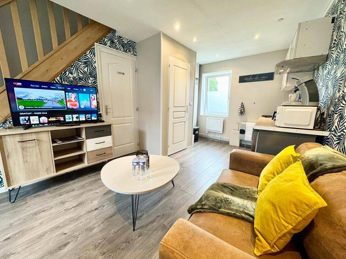 Appartement entier, One-Bedroom Apartment in Marck, Région de Calais