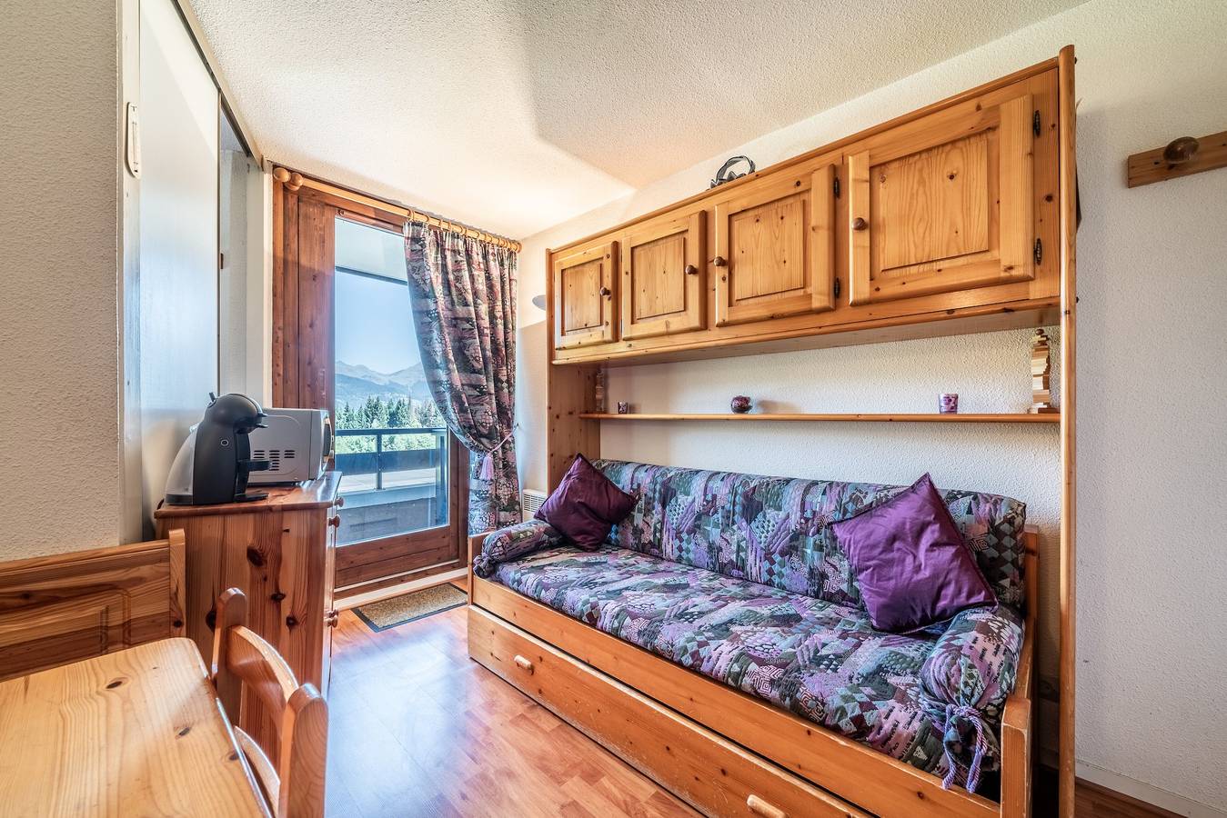 Entire apartment, Apartment 'Nikye Morillon 5 Personnes' with Mountain View and Balcony in Station de Morillon, Grand Massif