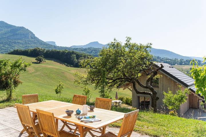 Gîte pour 4 personnes, avec terrasse à Montagnole - 2
