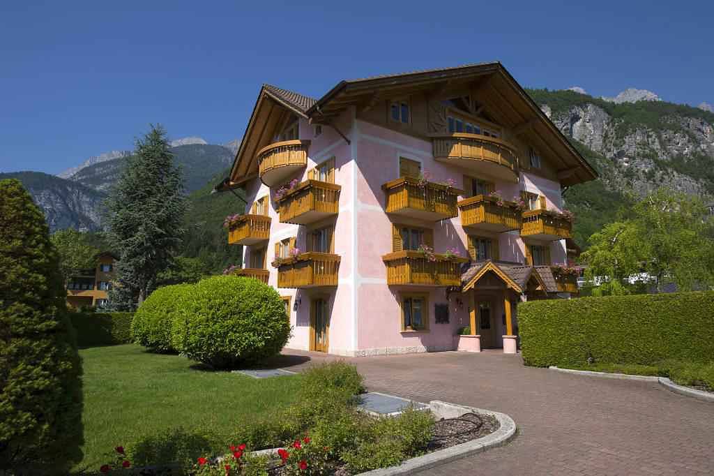 Appartement de vacances entier, Appartement de vacances avec balcon  in Molveno, Massif de Brenta