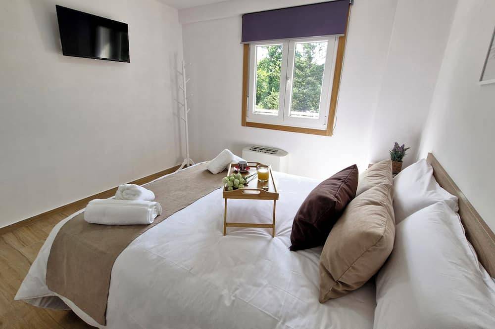 Entire apartment, Complete Apartment With Terrace in Mondariz, Pontevedra Province