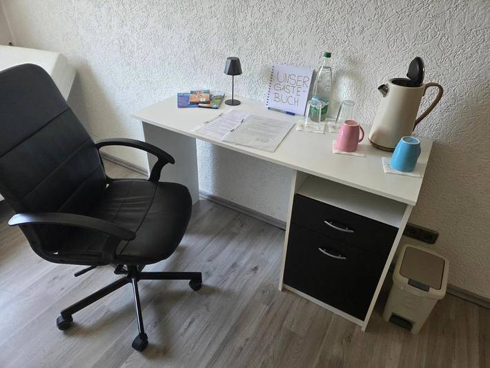 Ferienwohnung für 2 Personen, mit Garten und Ausblick sowie Sauna und Terrasse in Wackersdorf - 4