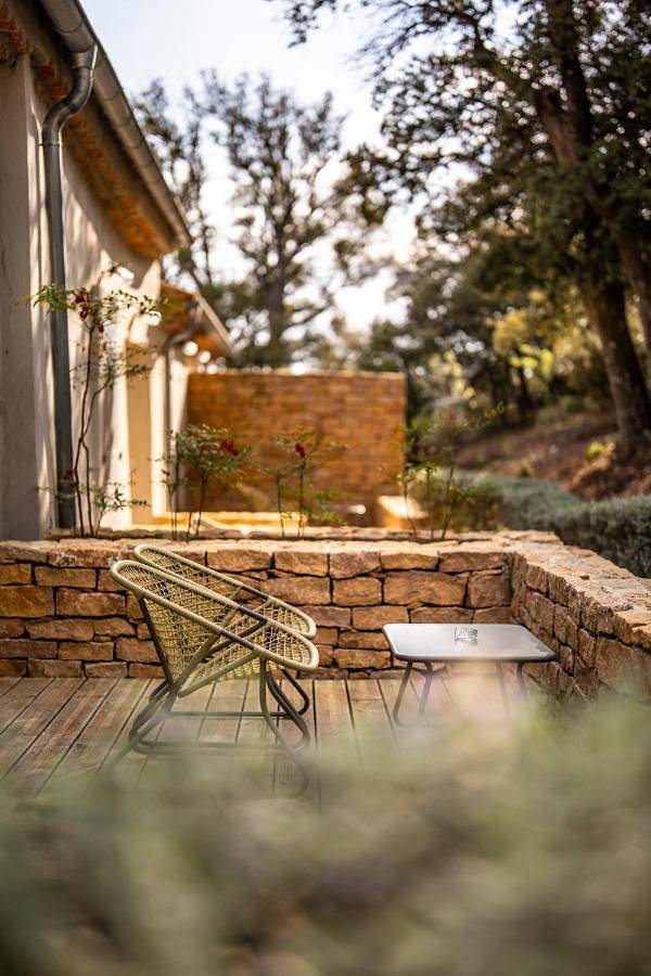 Hôtel pour 2 personnes, avec piscine ainsi que terrasse et jardin à Puyloubier - 4